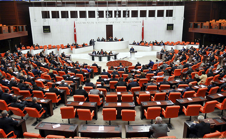 4. Yargı Paketi TBMM Genel Kurulunda kabul edilerek yasalaştı
